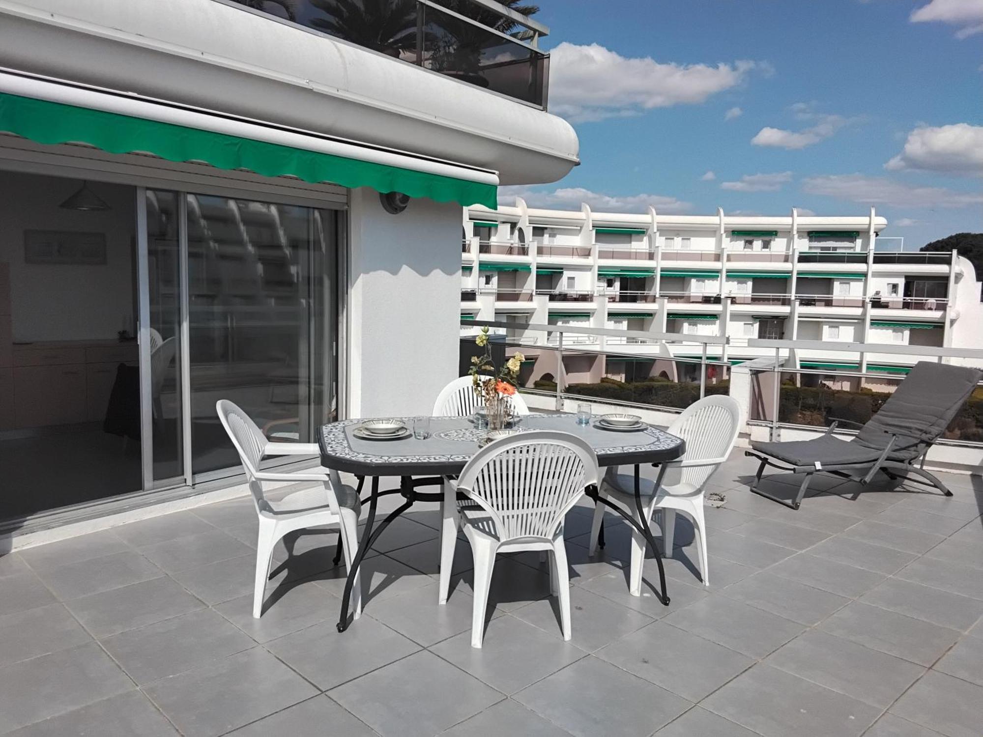 Vittoria Immobilier 10 - Reglement Sur Place -Cheques Vacances Acceptes La Grande-Motte Rom bilde