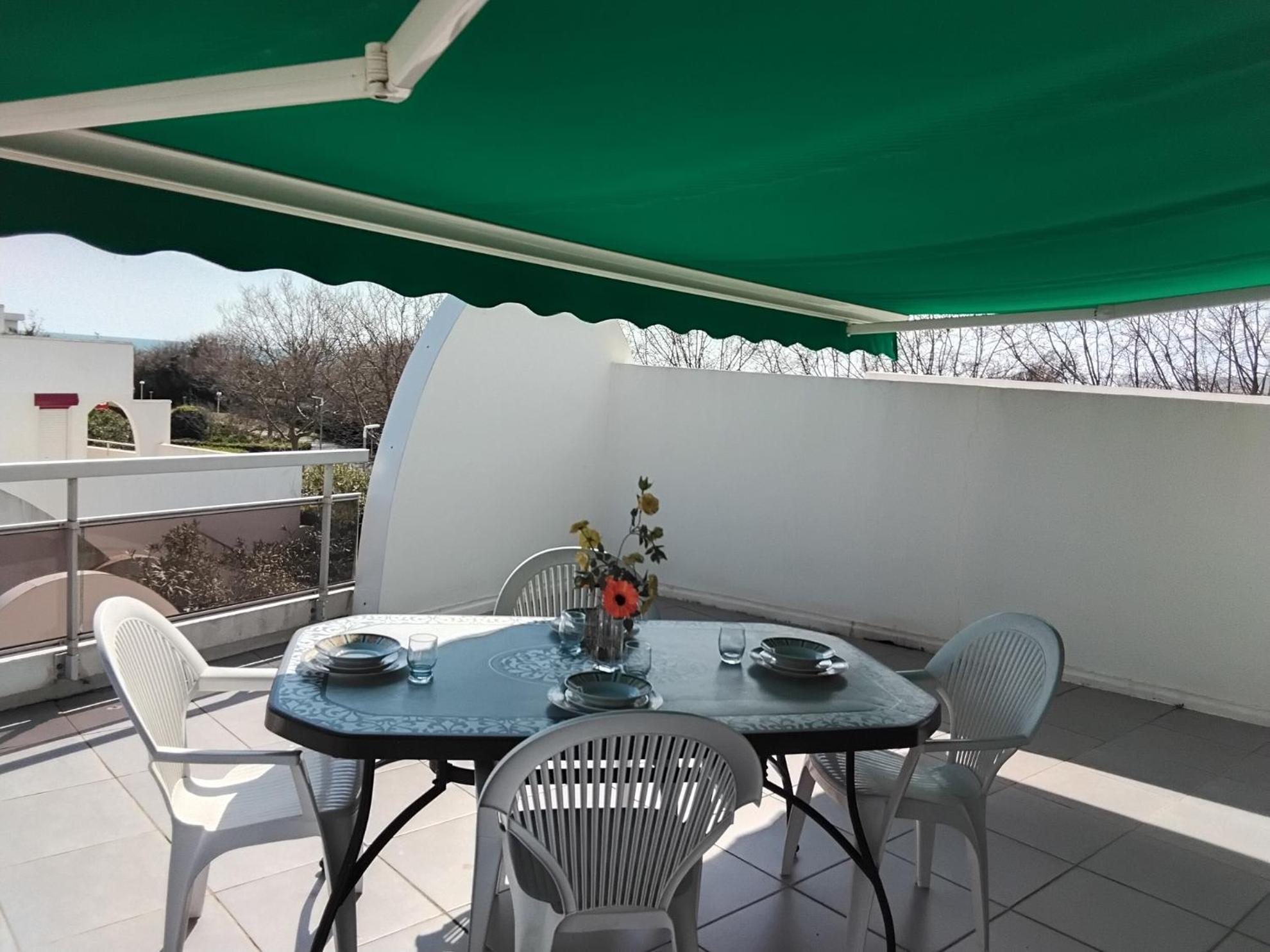 Vittoria Immobilier 10 - Reglement Sur Place -Cheques Vacances Acceptes La Grande-Motte Rom bilde